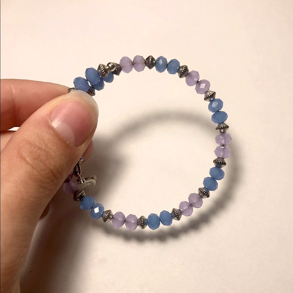 Periwinkle Beaded Wrap🌟